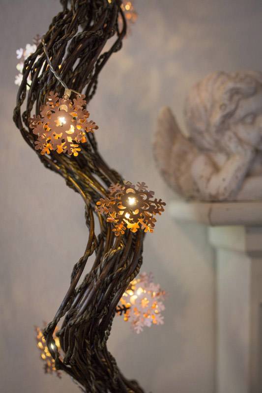Konstsmide 3146-603 Holiday lights (motif) Snowflake Inside battery-powered No. of bulbs 10 Warm white Illuminated length: 0.9 m