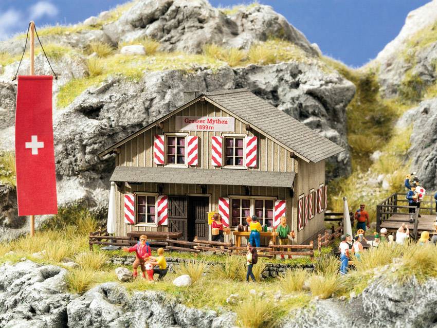 NOCH 0063800 N Mountain restaurant "large myths"