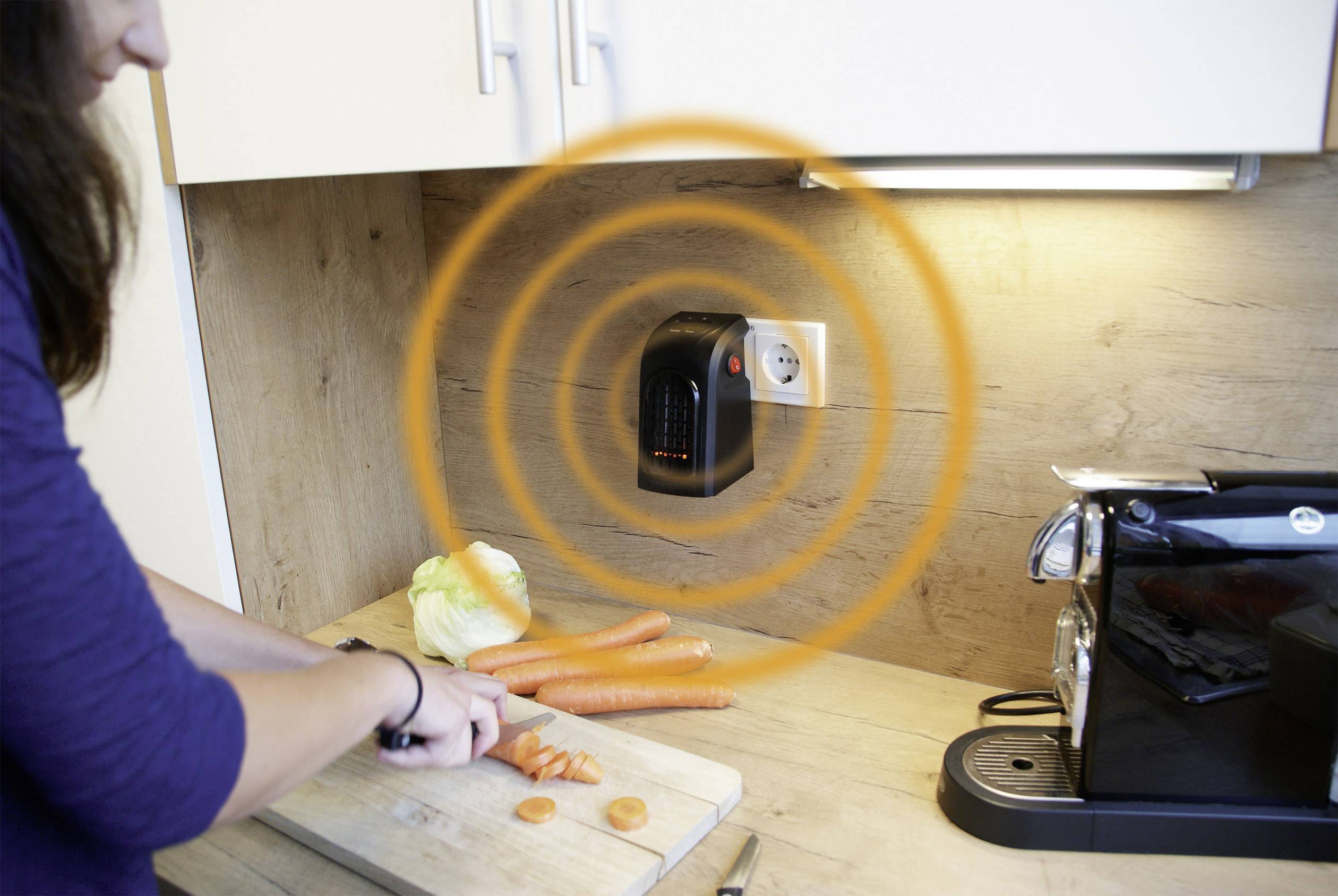 Livington M13735 Mains outlet fan heater 20 m² Black