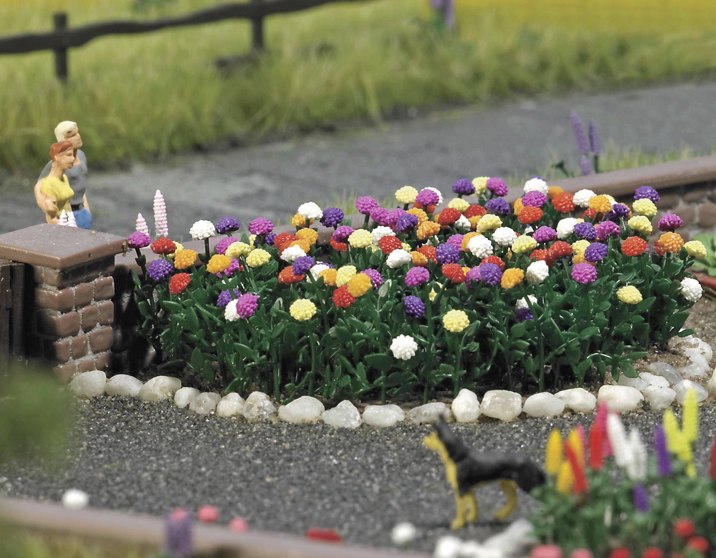 Busch 1219 H0 Dahlias Assembly kit