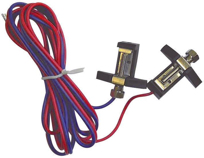 Red and blue cable with two metal clips that serve as electrical connections for testing or measuring.