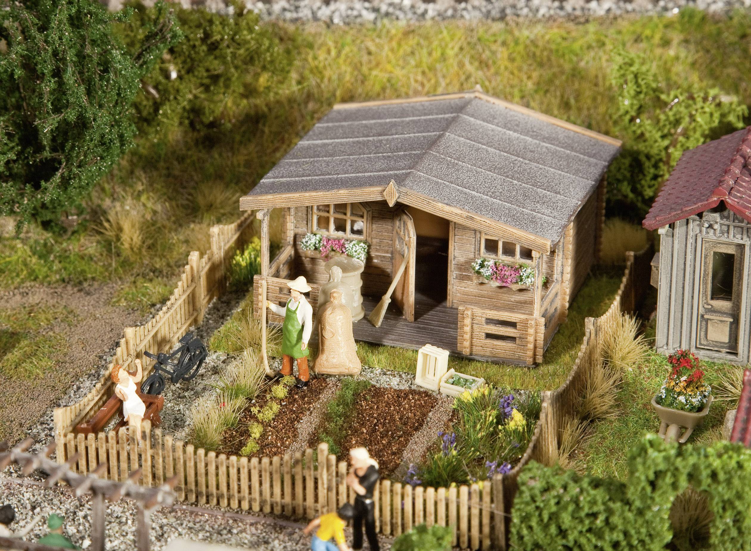 Faller 180493 H0 allotment with a large garden house Assembly kit
