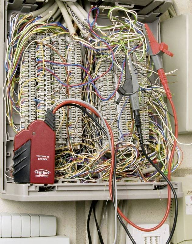 Détecteur de câbles Testboy 26