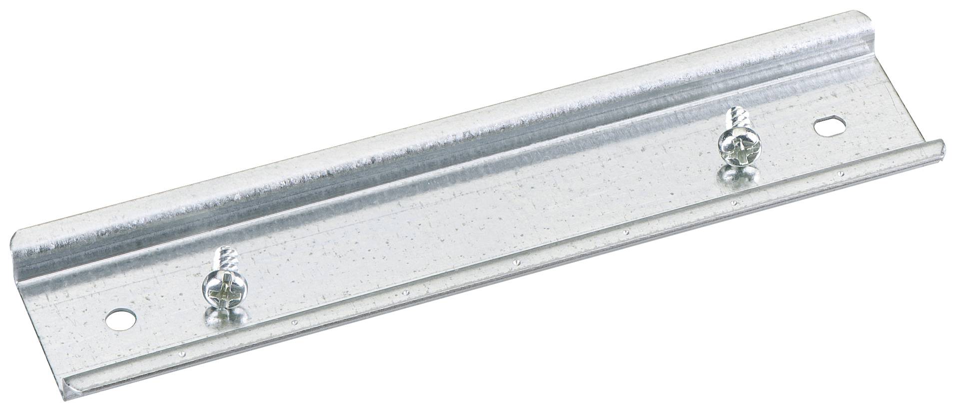 Un équerre en métal argenté avec deux vis intégrées, utilisée pour fixer des objets sur des surfaces planes.