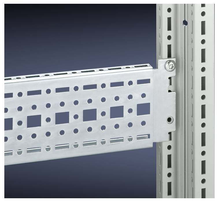 Un cadre métallique à motif perforé, relié par une vis sur une entretoise verticale. Adapté pour des structures industrielles.