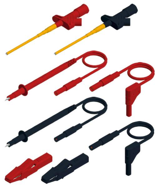 Assortiment de sondes et de câbles de test électriques rouges et noirs avec des pointes acérées, présentés comme une gamme de produits sur un fond blanc.