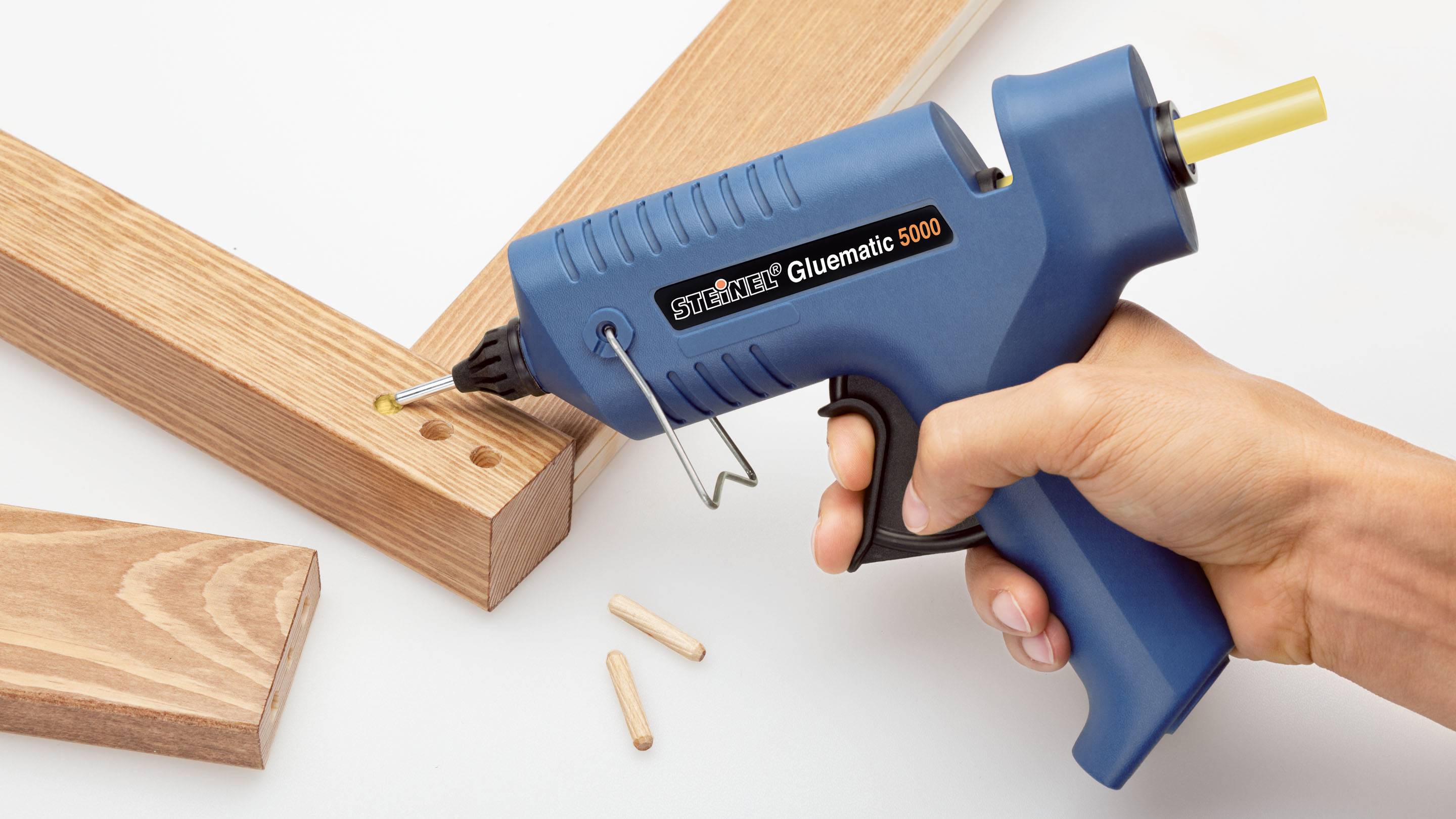 Buse à colle longue dia. 2,8 mm