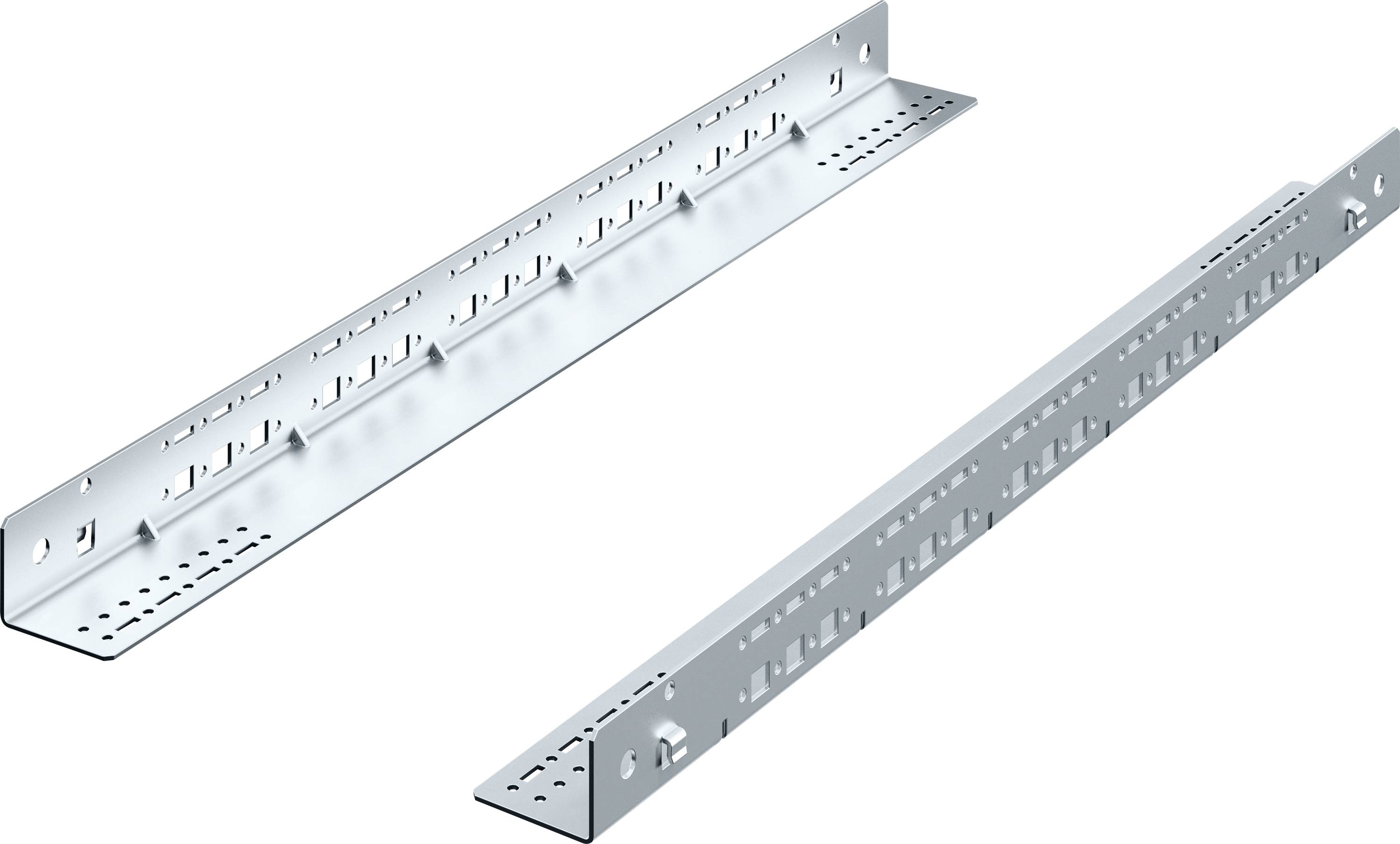 Deux équerres métalliques argentées côte à côte sur un fond blanc. Elles sont perforées et conçues pour la fixation ou le support.