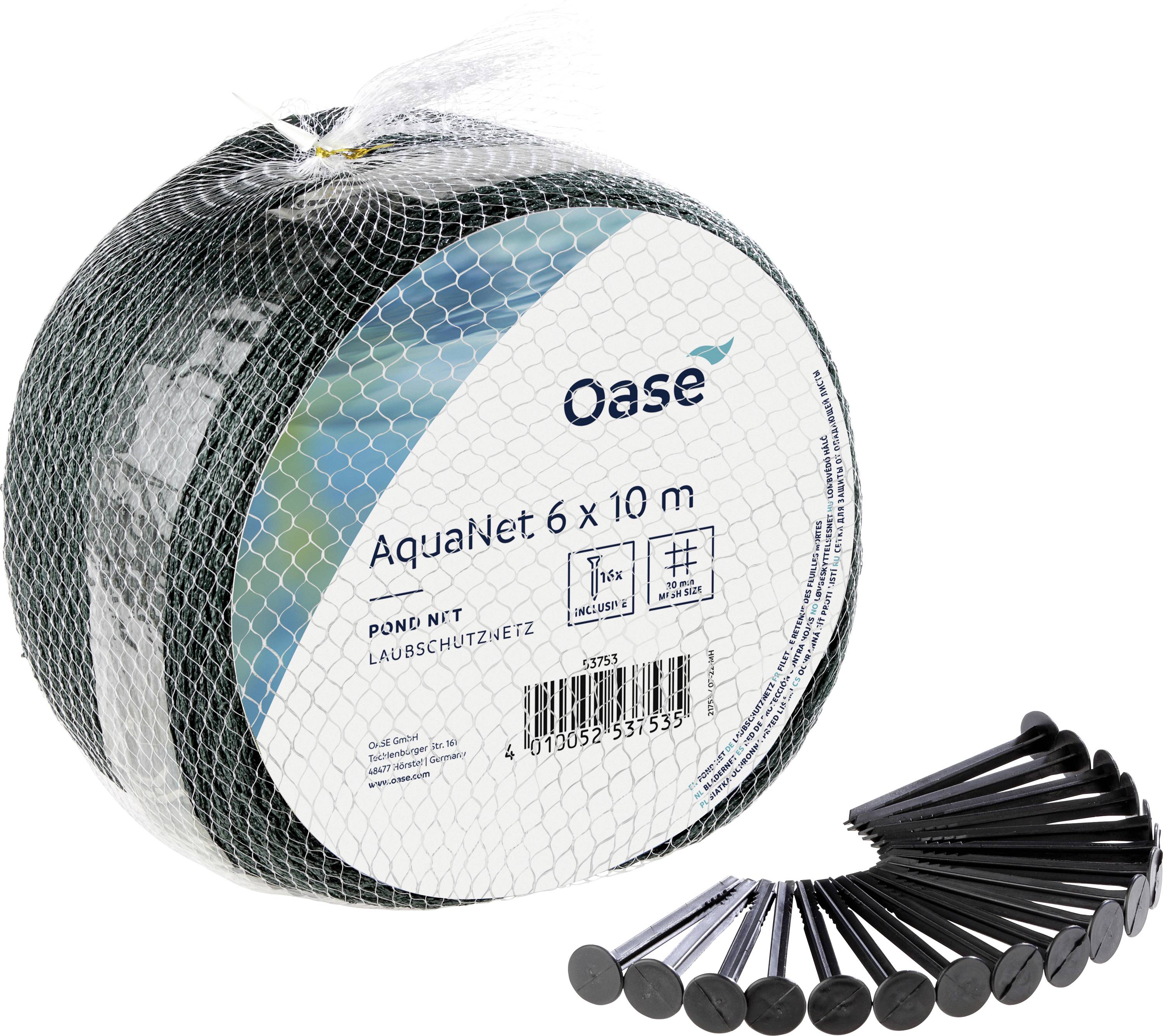 Un rouleau de filet étiqueté « Oase AquaNet 6 x 10 m Pond Net » avec des piquets noirs inclus, utilisé pour protéger les étangs des feuilles.