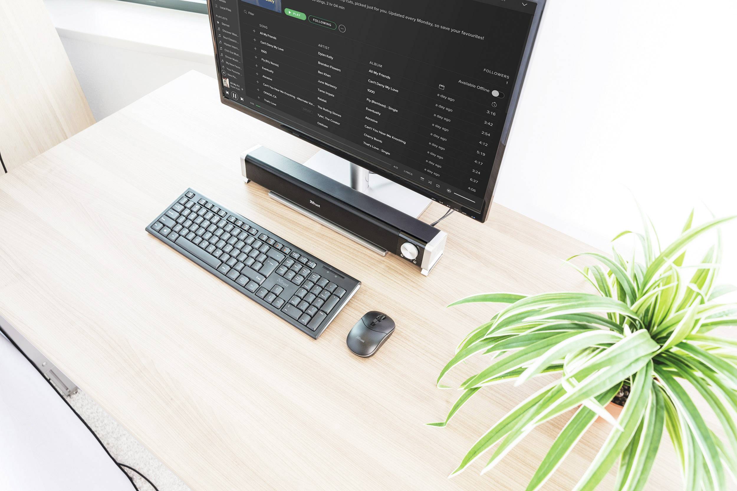 Barre de son PC Trust Asto noir, argent