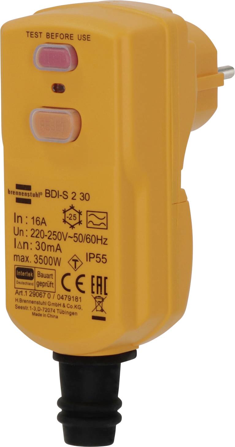 Adaptateur de prise de sécurité électrique orange avec bouton « TEST BEFORE USE » (TESTER AVANT UTILISATION), voyant lumineux et caractéristiques techniques imprimées sur la face avant
