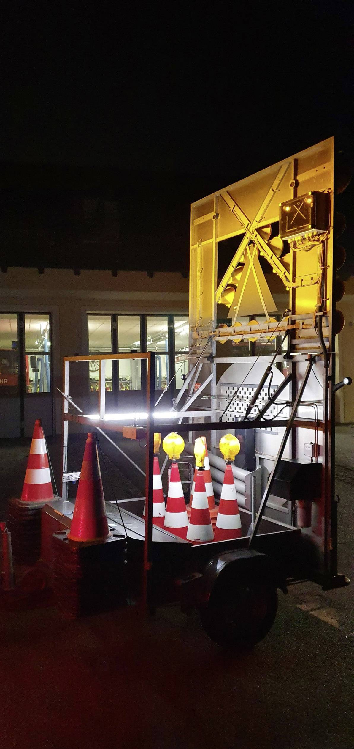 Osram Automotive Ruban LED, Bandeau LED, Eclairage d'intérieur à LED LEDINT203 LEDambient Interior Strip Kit LED 12 V (L x l x H)