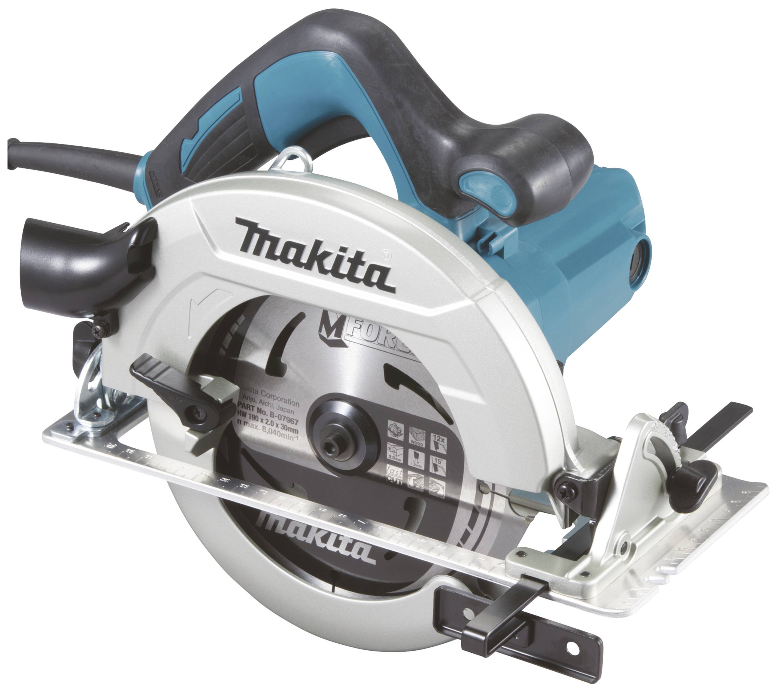 Scie circulaire électrique manuelle de couleur bleu et argent avec poignée noire ; marquage 'Makita' sur le boîtier ; utile pour les travaux sur bois.