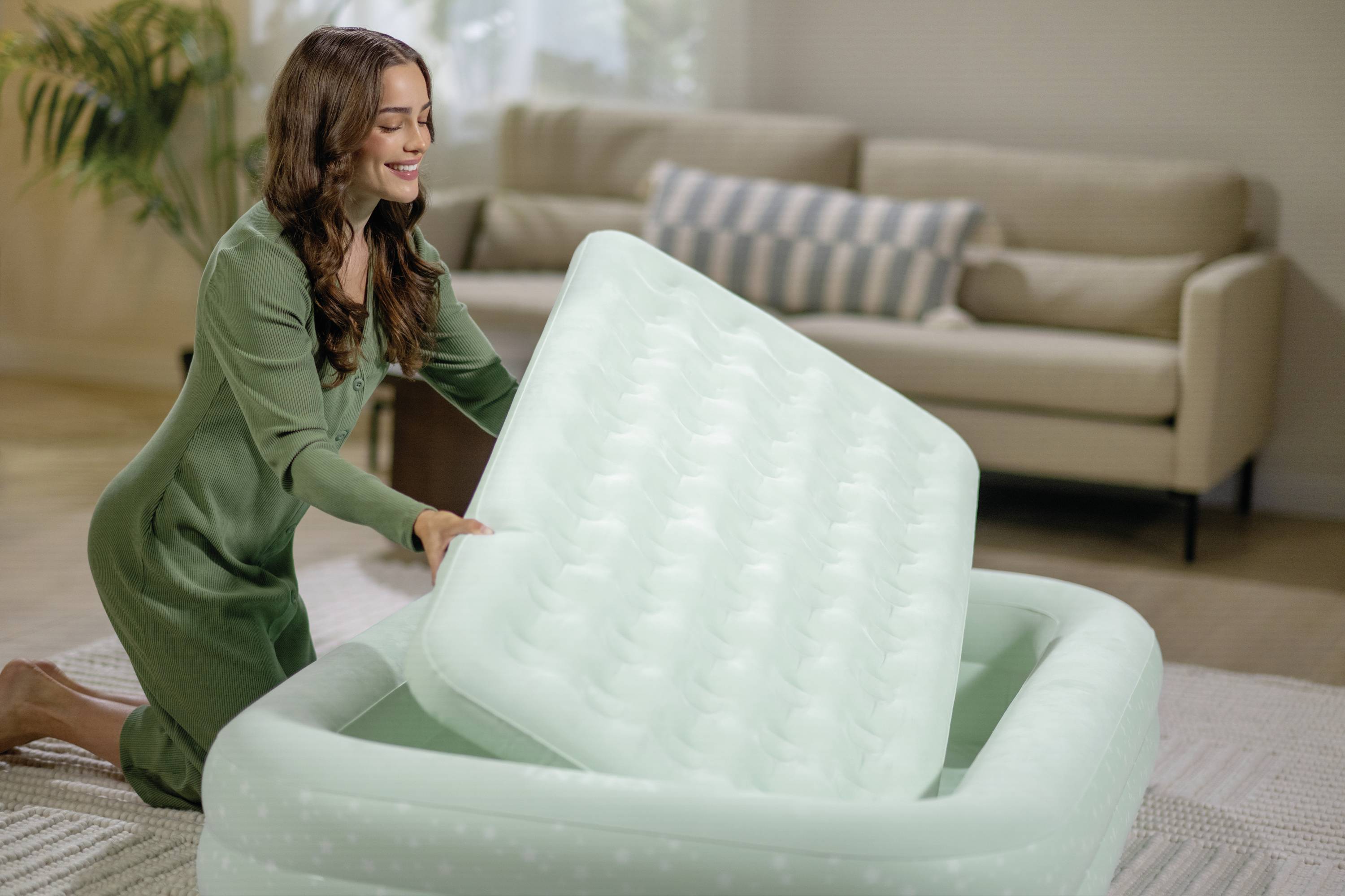 Intex 66810NP Matelas gonflable pour enfant (L x l x H) 168 x 107 x 25 cm vert