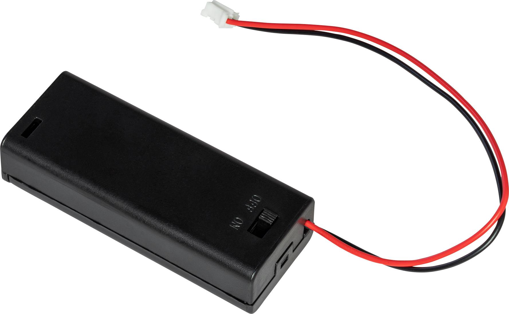 Compartiment de batterie noir avec des câbles rouges et noirs et une fiche blanche.
