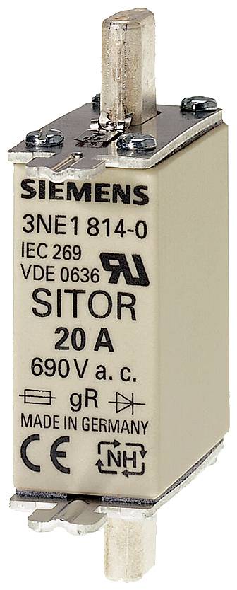 Un fusible brun clair portant l'inscription « Siemens 3NE1 814-0, IEC 269, VDE 0636, 20 A, 690 V c.a., gR, Fabriqué en Allemagne ».