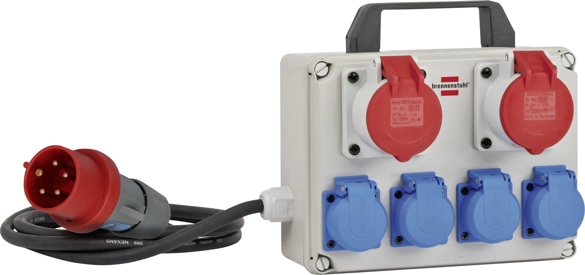 Boîte de distribution d'énergie industrielle portable avec des prises recouvertes rouges et bleues et une fiche et un câble attachés sur un fond blanc.
