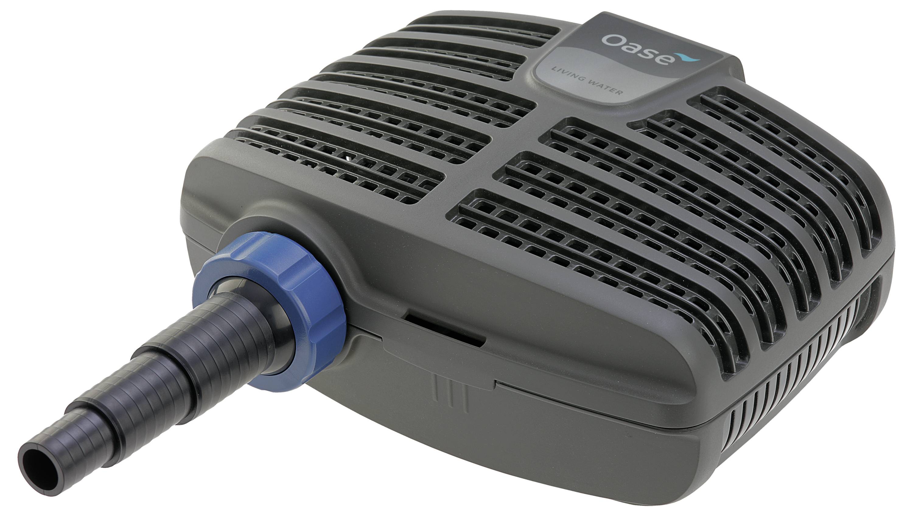 Une pompe à eau noire avec un embout bleu et un couvercle à motif de grille, de marque 'Oase', conçue pour les étangs ou les points d'eau.