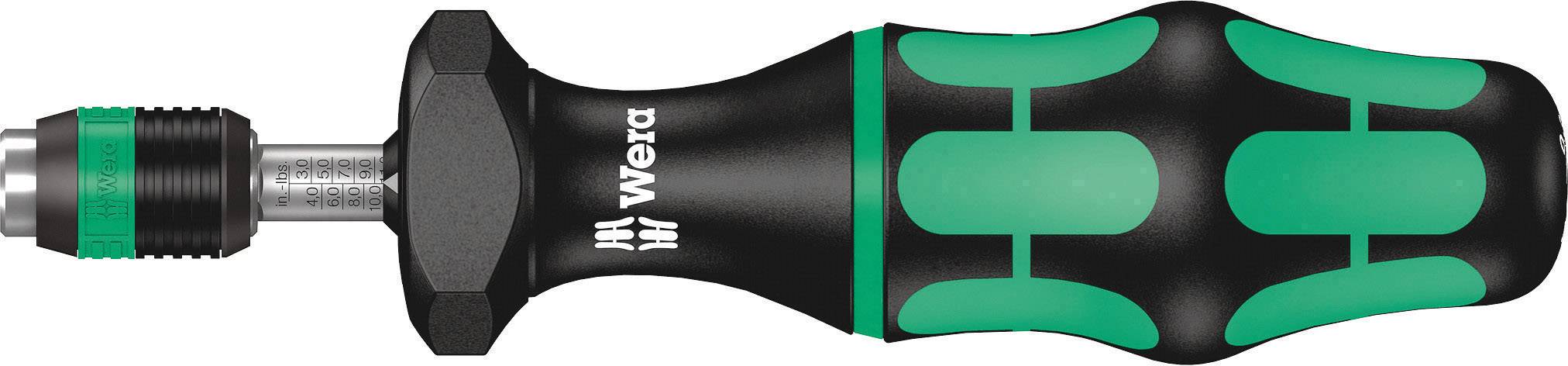 Tournevis avec manche noir ergonomique et touches vertes, nom de marque 'Wera' imprimé sur le manche.