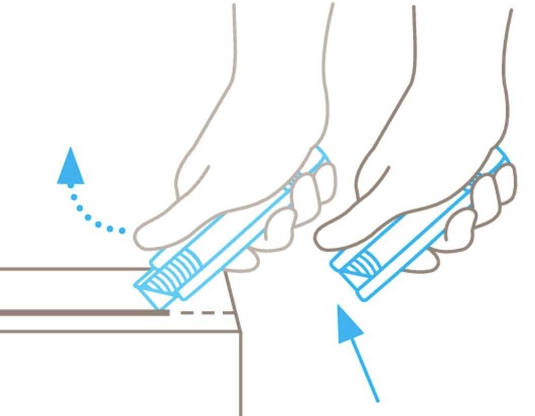 L'illustration montre comment couper l'angle d'une boîte avec un cutter pour l'ouvrir proprement.