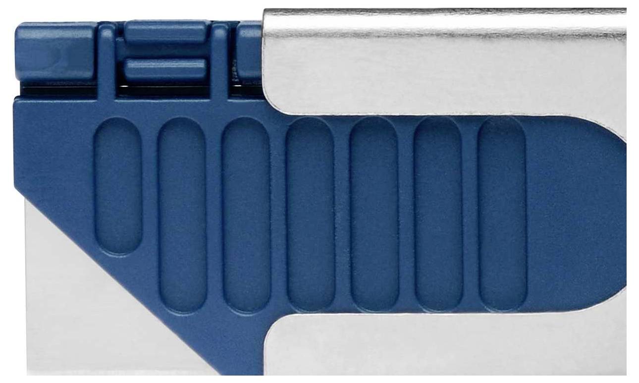 Un barreau en plastique bleu avec des rainures, entouré d'un boîtier métallique argenté.