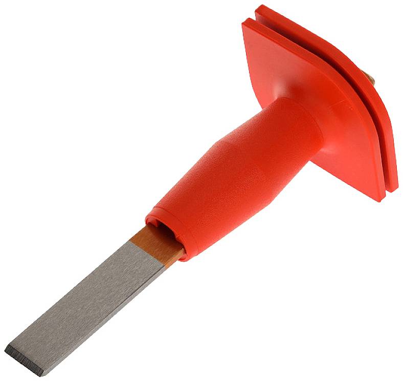 Un outil rouge avec une poignée et une extrémité plate en métal, probablement un marteau à carrelage ou un burin, sur un fond blanc.