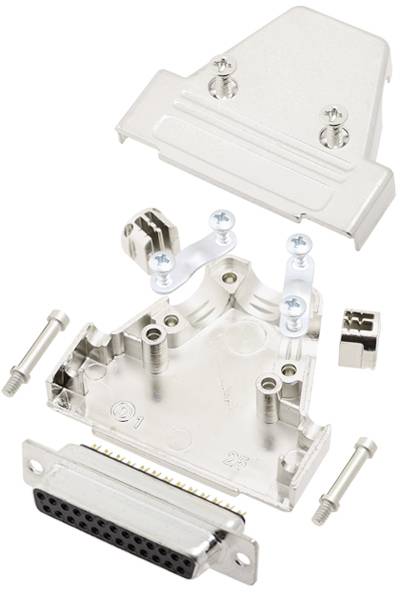 Boîtier métallique ouvert d'un connecteur, composé de différentes pièces telles que des vis, un couvercle de boîtier et une barrette de connexion.