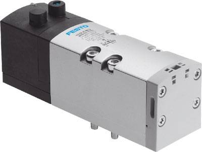Vanne pneumatique Festo, un dispositif rectangulaire argent et noir à plusieurs vis. Adapté pour des applications industrielles.