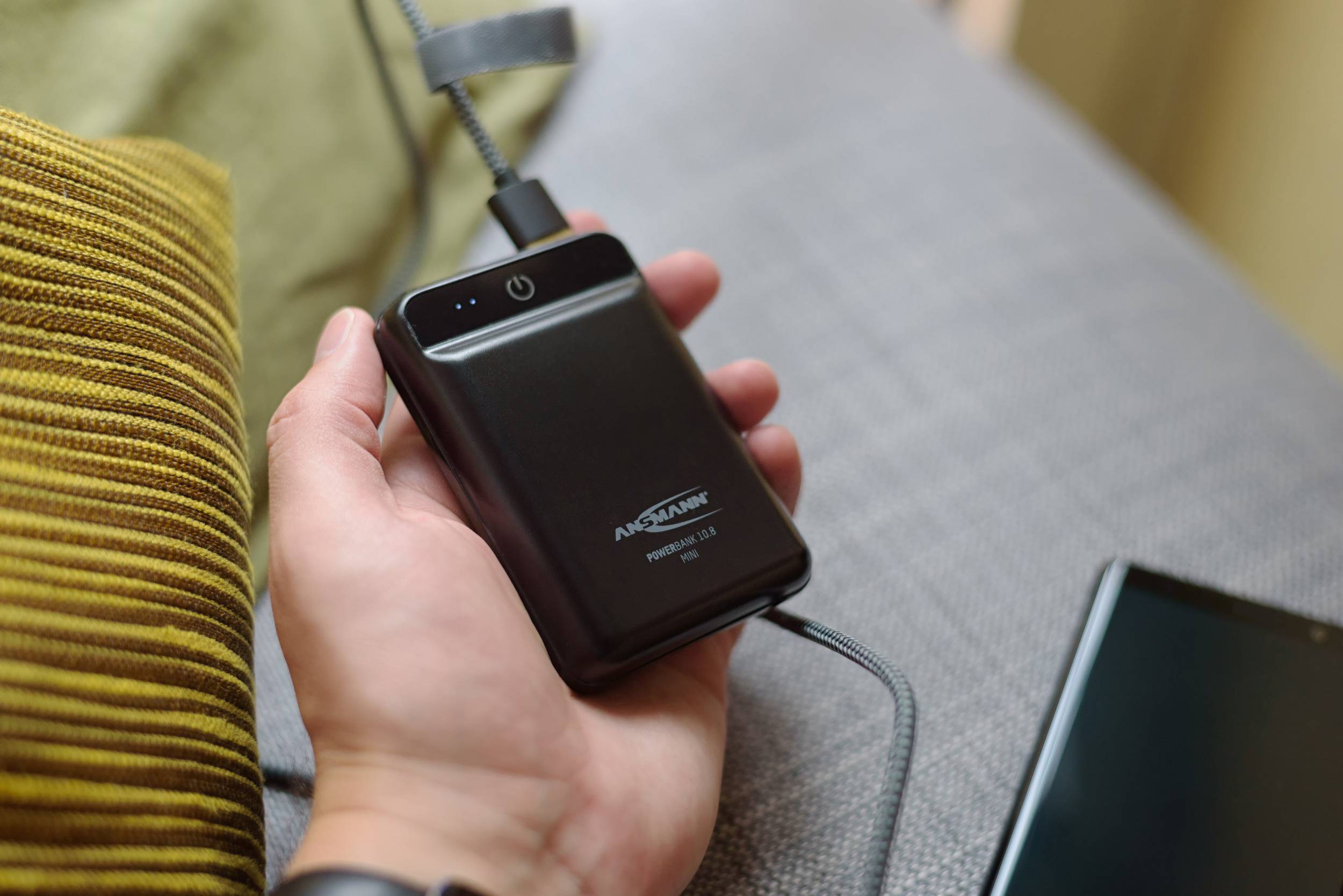 Ansmann PB10.8 mini Powerbank (batterie supplémentaire) 10000 mAh Smart IC LiPo Micro USB, USB noir affichage du statut