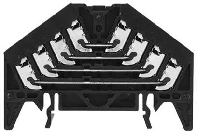 Vue en noir et blanc d'un connecteur électrique avec des contacts métalliques disposés symétriquement.