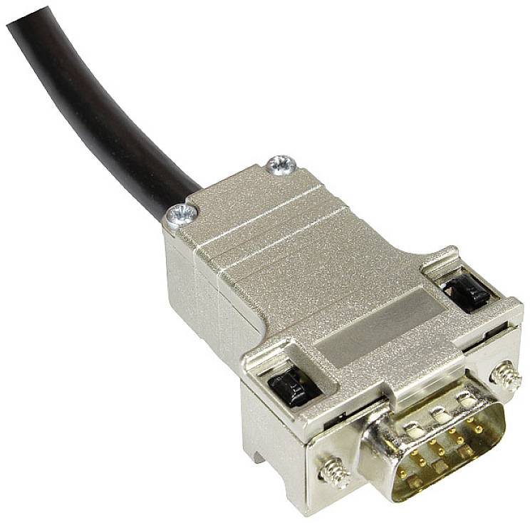 Un connecteur DB9 sur un câble noir, souvent utilisé pour les connexions série RS-232 dans les réseaux informatiques ou les appareils.