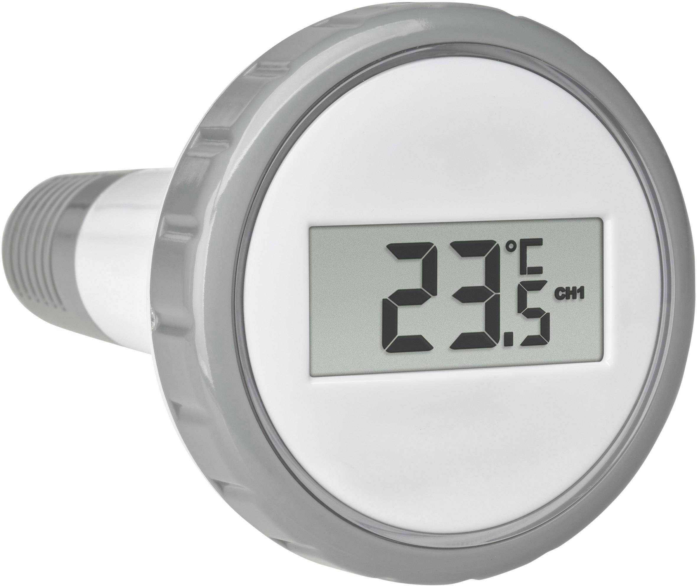 Le thermomètre numérique affiche 23,5°C.