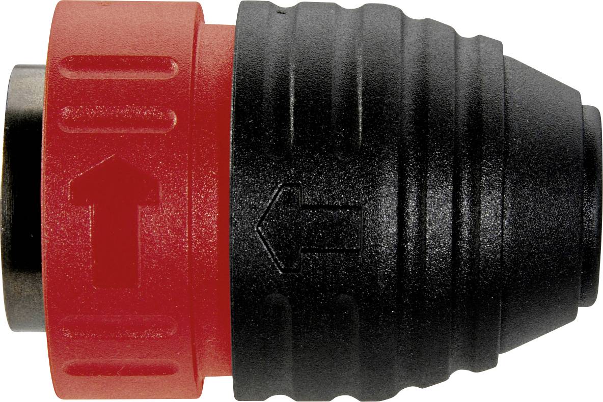 Un adaptateur de raccordement d'eau noir et rouge avec des symboles de flèches indiquant le sens de l'écoulement.