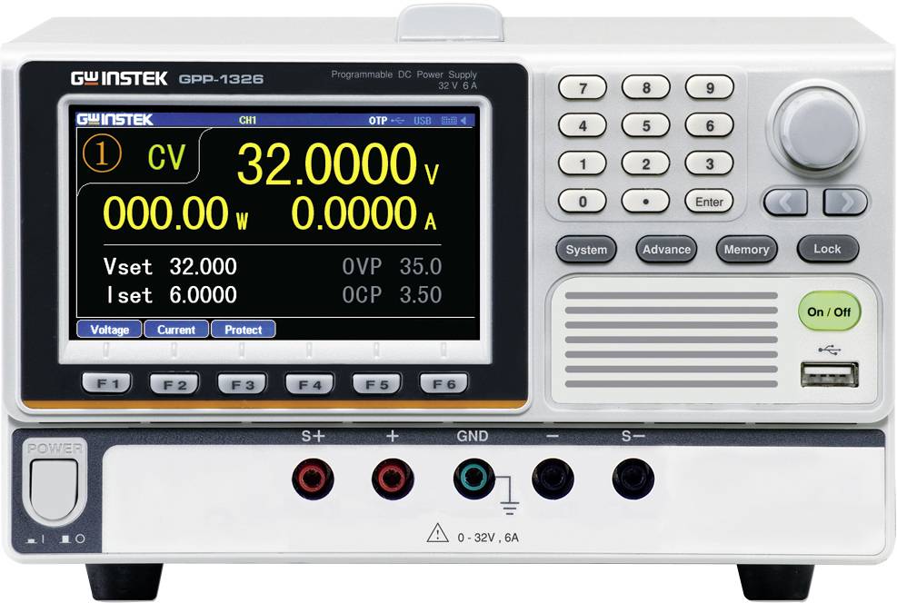 Appareil numérique de mesure de tension et de courant, affichant 32 volts et 0 ampère sur l'écran. Pavé tactile et connexions en dessous.