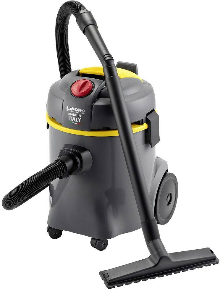 Aspirateur gris eau/sec avec tuyau noir et touches jaunes, monté sur deux roues. Marquage de marque 'Made in Italy'.