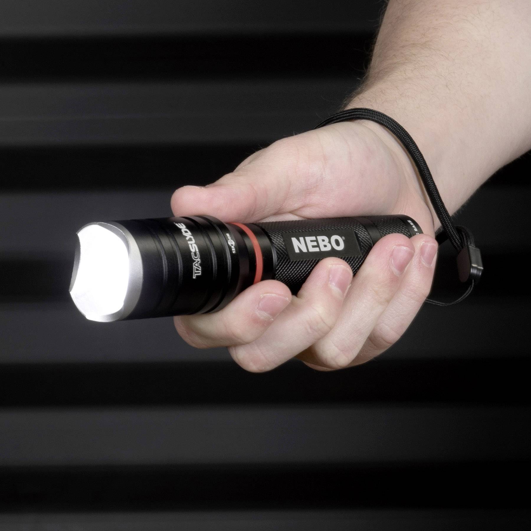 Lampe de poche Nebo Tac Slide Ampoule LED à pile(s)
