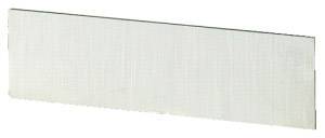 Rectangle gris en métal, présentant une surface lisse.