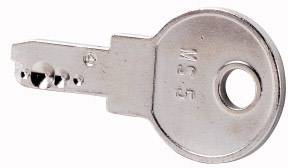 Une clé en argent à tête ronde et trou intégré, gravée 'MS.5'.