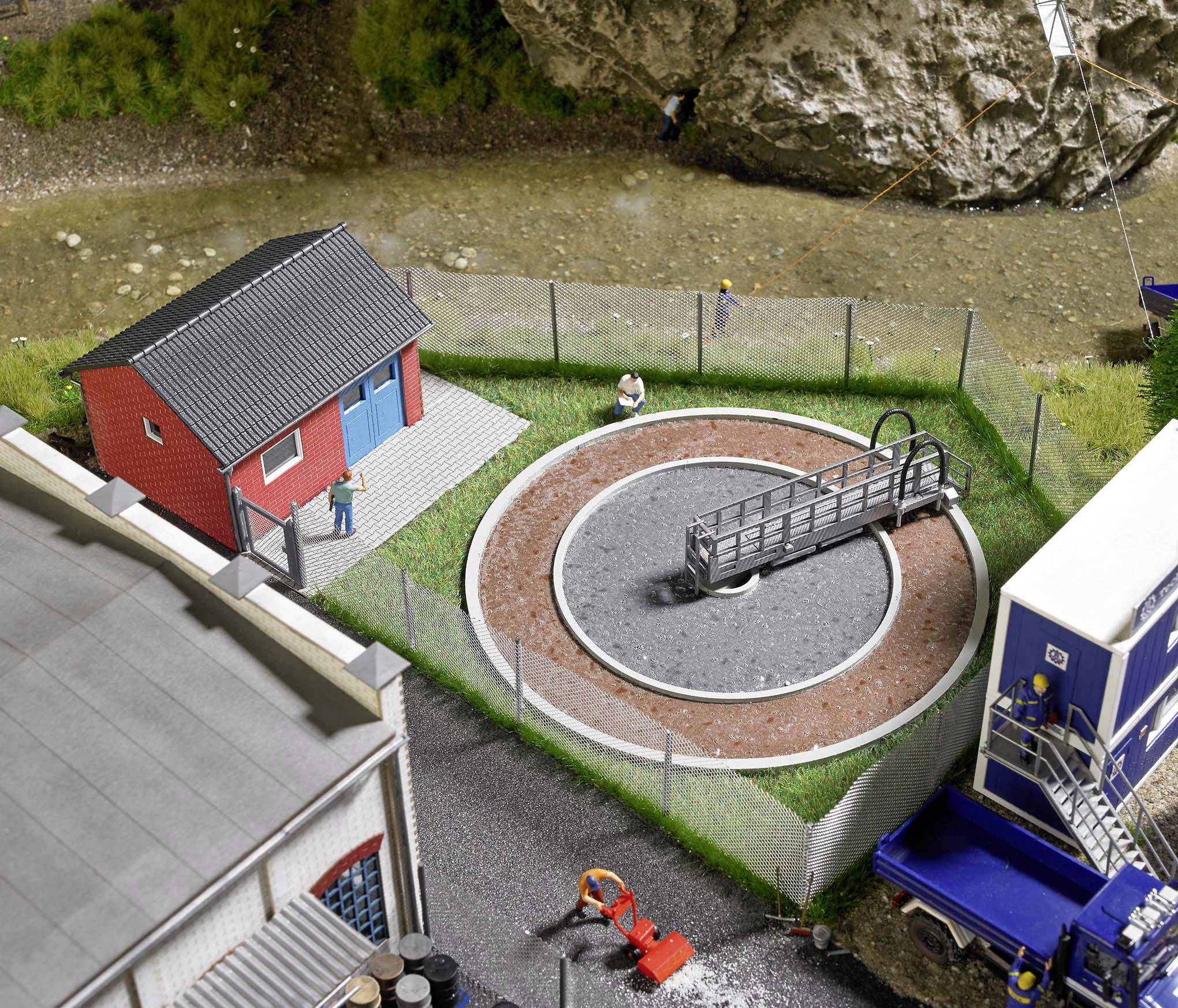 Busch 1638 H0 station d'épuration
