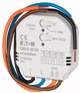 Appareil d'Eaton pour l'alimentation électrique et le contrôle, avec câbles de connexion bleus, bruns et noirs, montrant les modes d'entrée et les spécifications techniques.