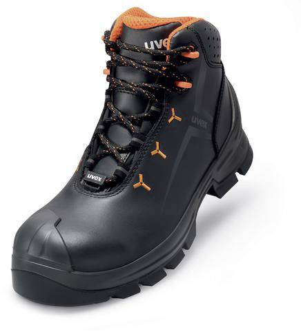 Une chaussure de sécurité noire avec des détails orange et des lacets. La chaussure est dotée d'une semelle robuste et offre une protection au niveau des orteils.