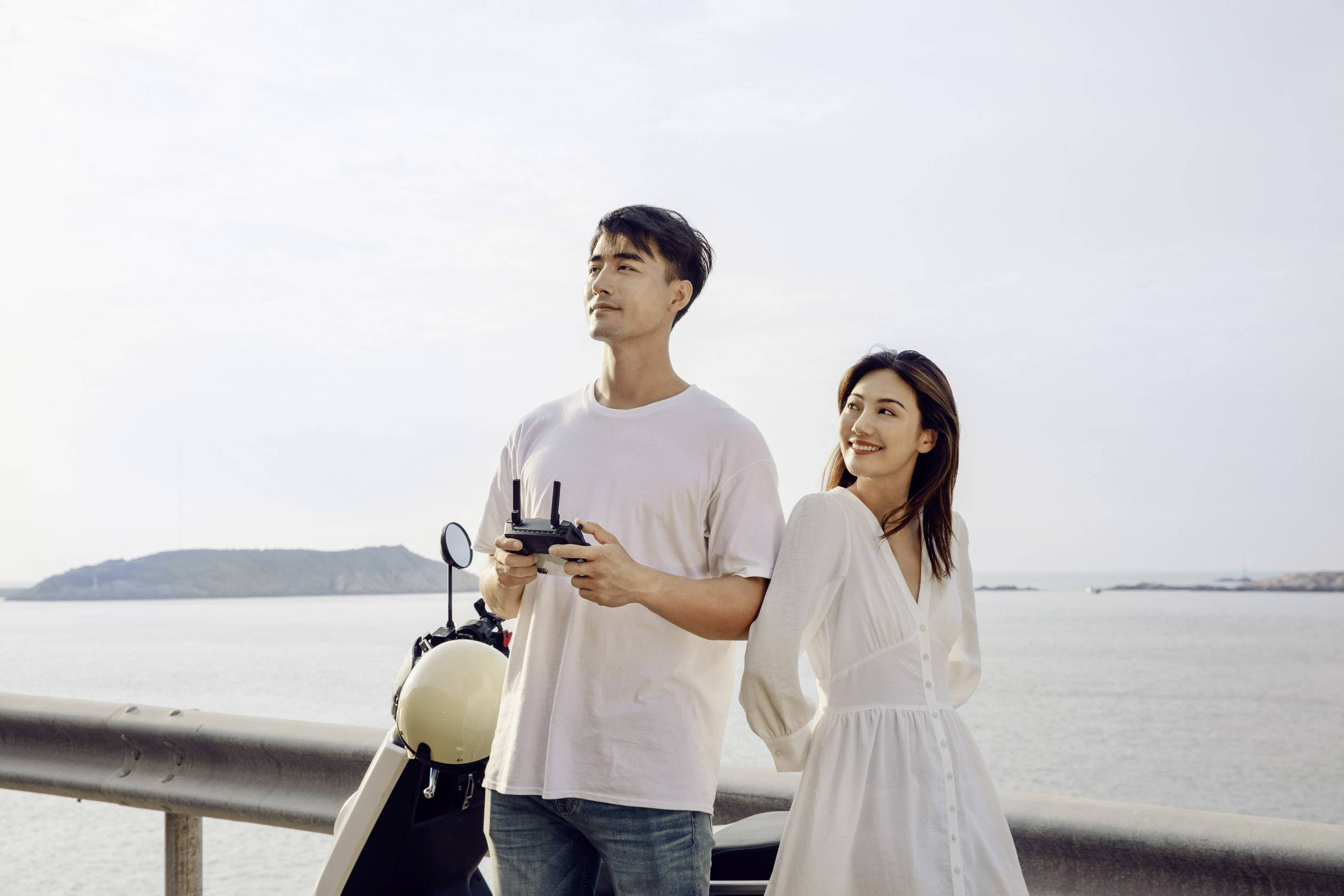 DJI Mavic Mini Fly More Combo Drone quadricoptère prêt à voler (RtF) prises de vue aériennes blanc
