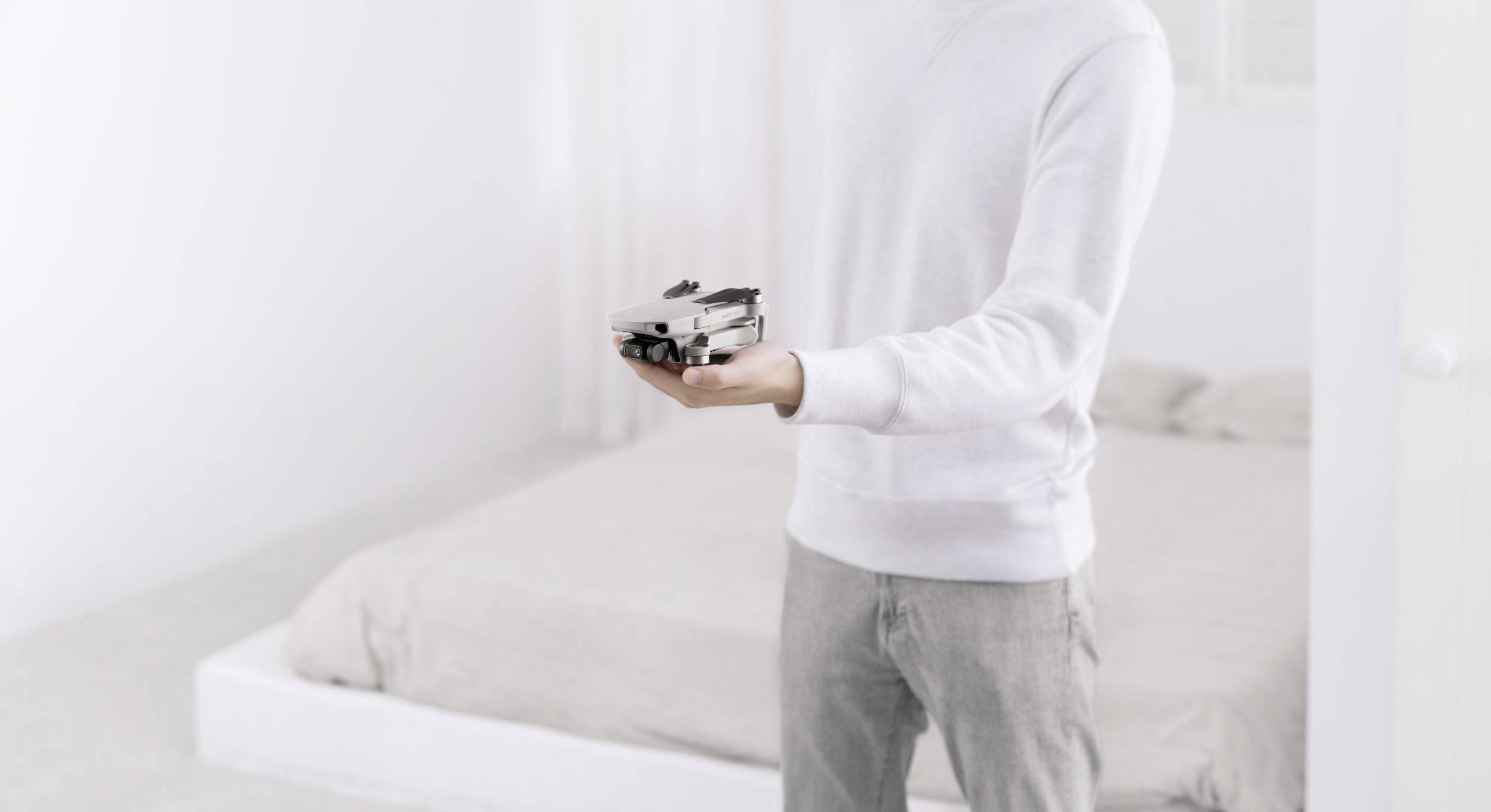DJI Mavic Mini Fly More Combo Drone quadricoptère prêt à voler (RtF) prises de vue aériennes blanc
