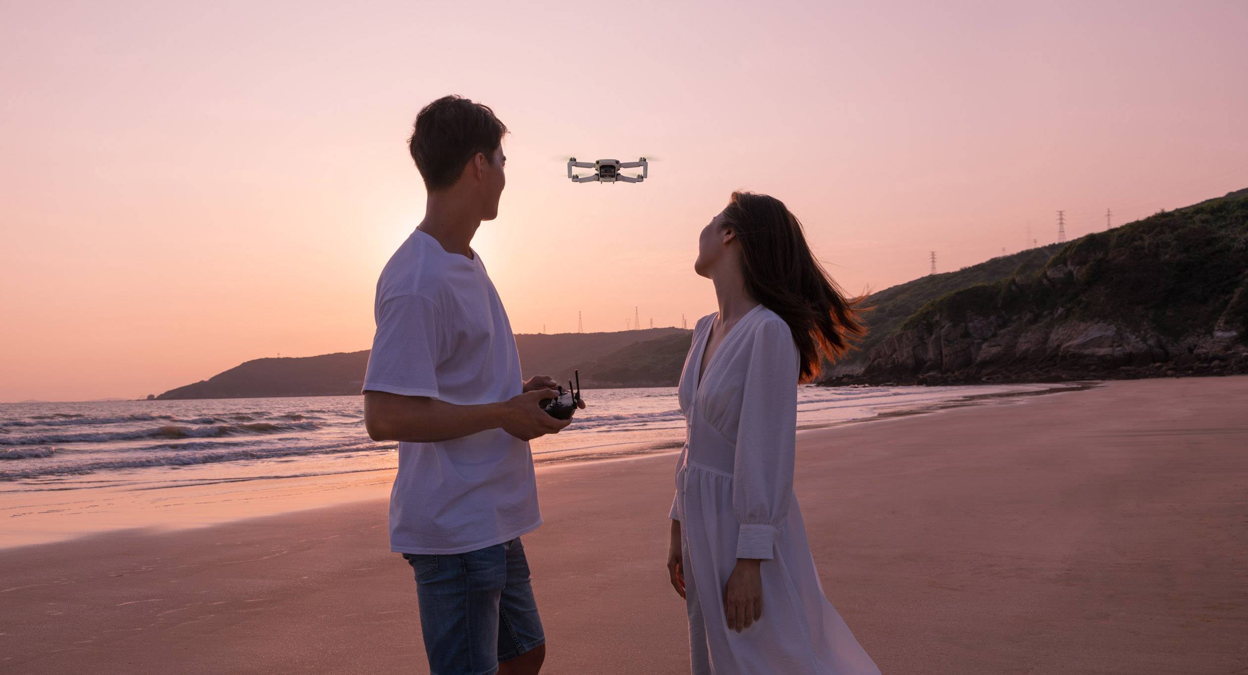 DJI Mavic Mini Fly More Combo Drone quadricoptère prêt à voler (RtF) prises de vue aériennes blanc
