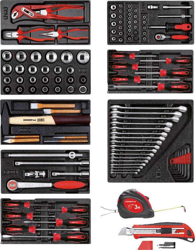 Un ensemble d'outils dans un organiseur noir moulé. Comprend des clés, des pinces, des tournevis et autres outils manuels.