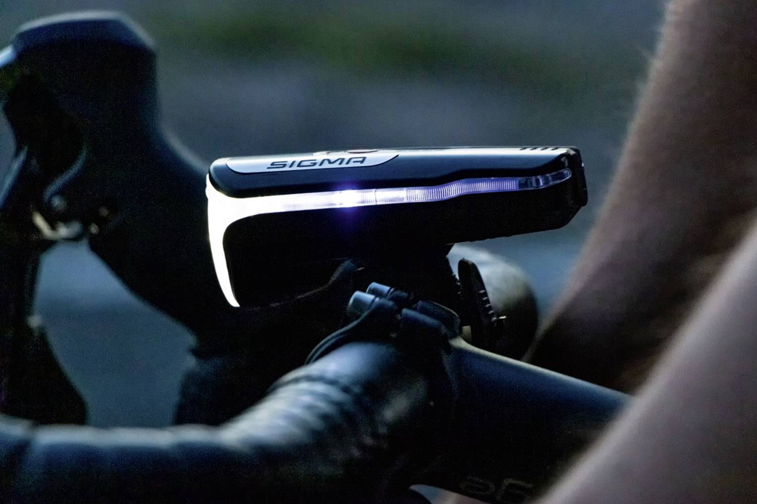 Sigma Kit d'éclairage de vélo AURA 80 / Nugget Set LED à batterie noir