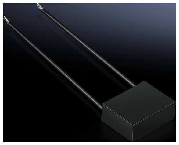 Un composant électronique noir et rectangulaire avec deux longues et fines connexions métalliques en dessous, sur un fond noir.