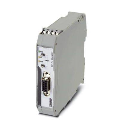 Appareil électronique compact gris avec plusieurs ports, incluant un connecteur D-SUB, typique des applications industrielles.