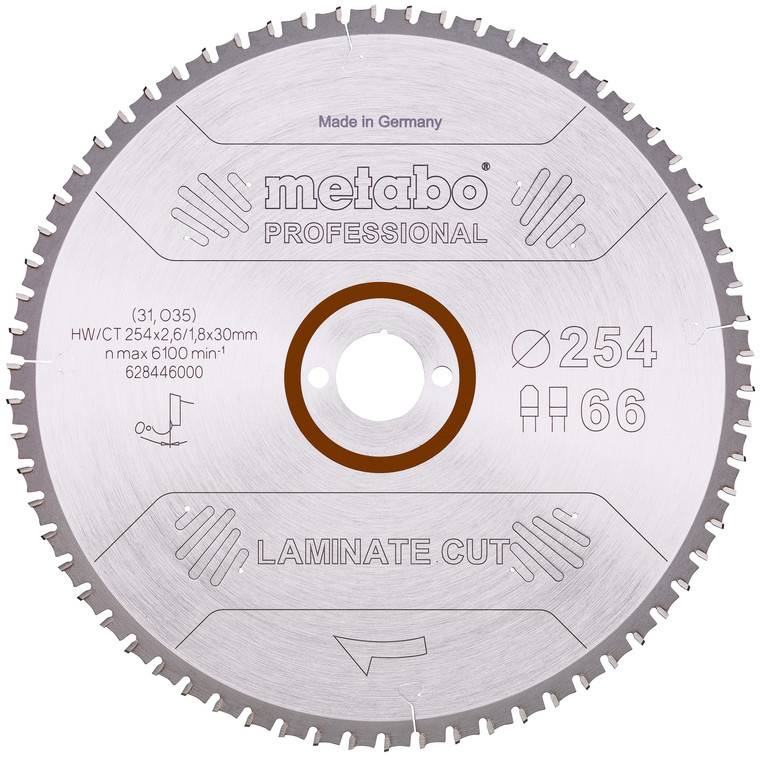 Gros plan d'une lame de scie circulaire pour découpe de stratifiés Metabo Professional, portant les inscriptions « Fabriqué en Allemagne » et « Ø254 », avec 66 dents et un trou d'arbre de 30 mm.