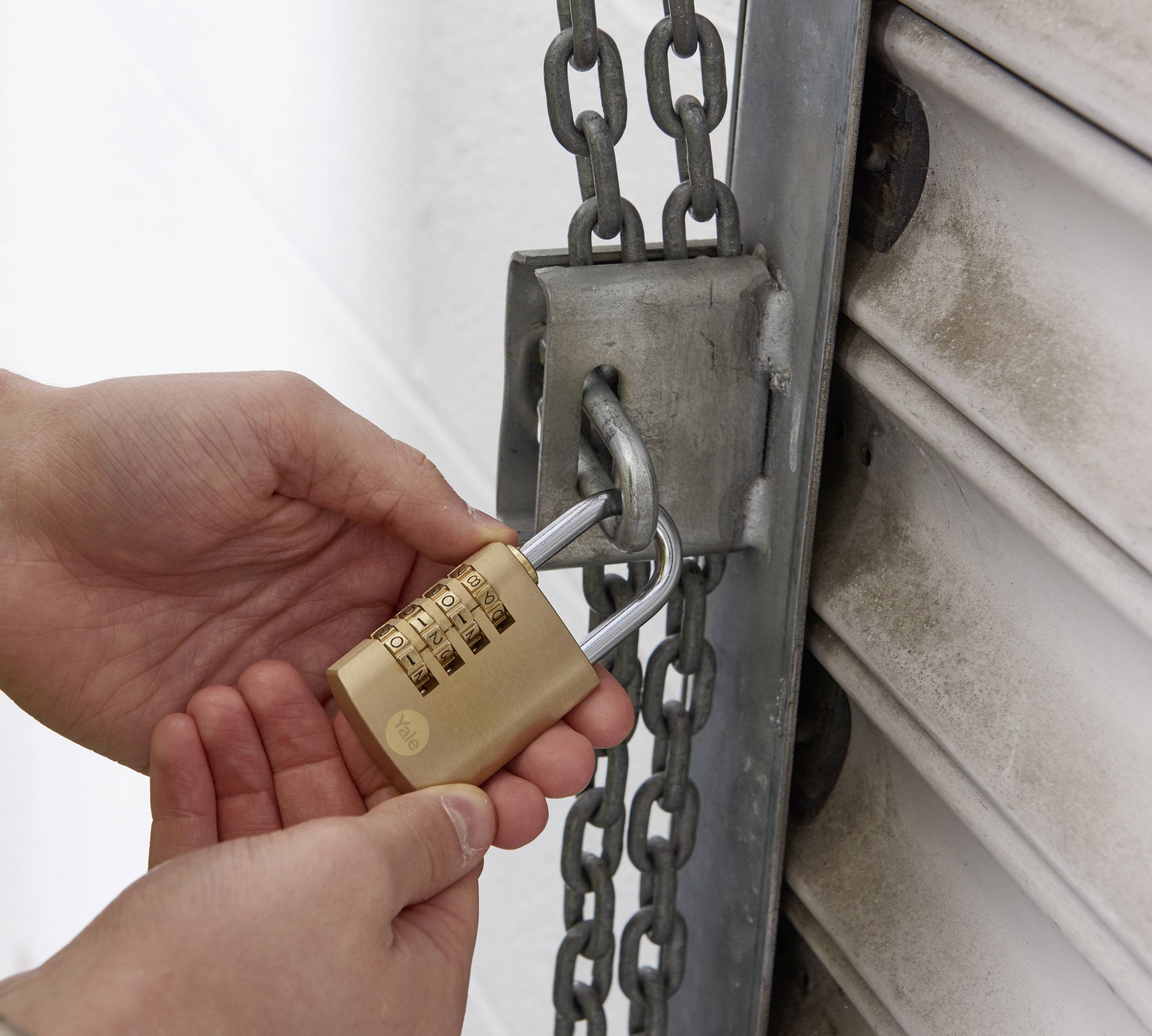 YALE Y150B/40/130/1 Cadenas 40 mm avec serrure à combinaison